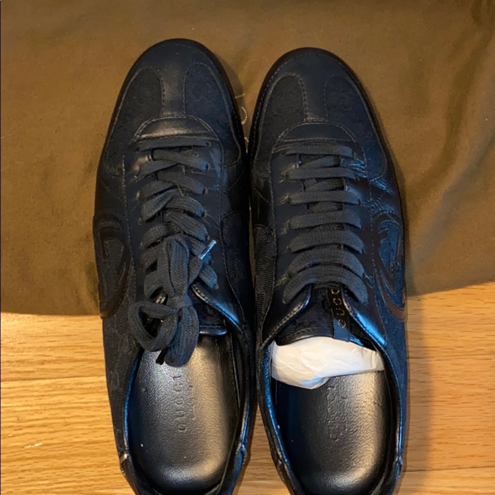 Classic Monogram Nappa Moorea 182303 Canvas Leather - Picture 7 of 9